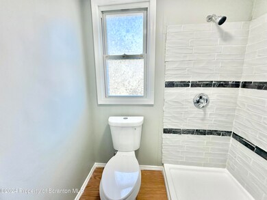 1822 Luzerne St unit 24, Scranton, PA 18504 - photo 2