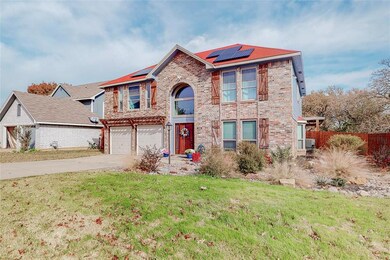 308 Creekside Dr, Hurst, TX 76053 - photo 4