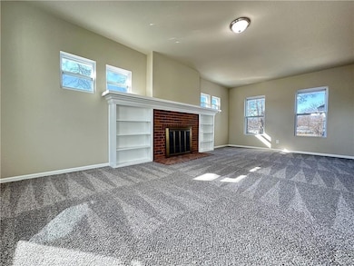 3012 49th St, Des Moines, IA 50310 - photo 5