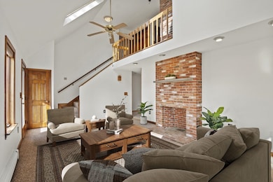 36 Downs Ave, Greenland, NH 03840 - photo 2