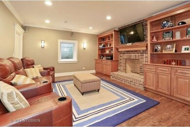 147 N Walnut St, Elmhurst, IL 60126 - photo 7