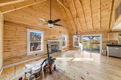 586 Chickasaw Gap Way, Pigeon Forge, TN 37863 - photo 4