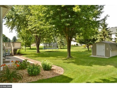 Big yard w/ addnl storage shed!
