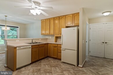 8095 Settle Ct, Waldorf, MD 20603 - photo 5