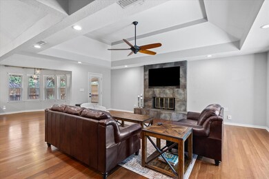 3040 Shenandoah Dr, Bedford, TX 76021 - photo 4