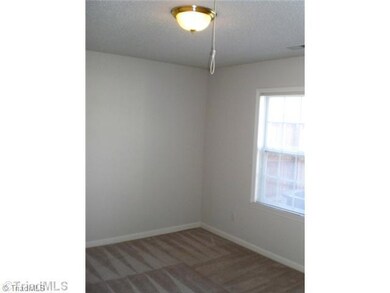 2nd Bedroom.