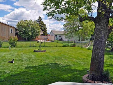 402 N 16th Ave, Bozeman, MT 59715 - photo 3