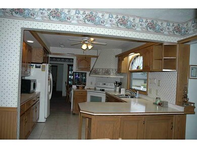 Kitchen. Lots of counter space