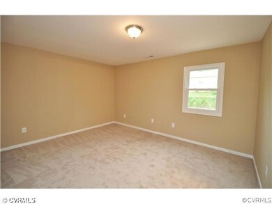 8910 Huntingcreek Terrace, North Chesterfield, VA 23237 - photo 4