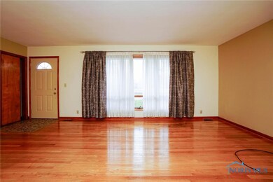 819 Selby St, Findlay, OH 45840 - photo 7