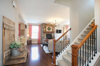 Lead into living room