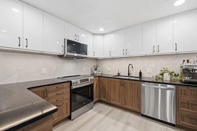 4 Strawberry Bank Rd unit 1, Nashua, NH 03062 - photo 7