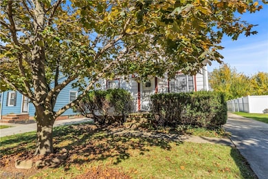 View of obstructed view of property