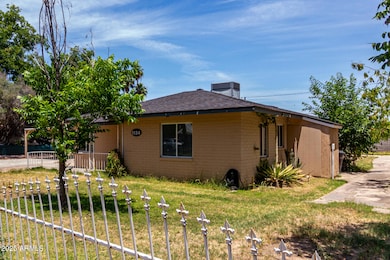 1134 W 2nd St, Mesa, AZ 85201 - photo 3