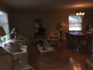 33 Clayton St, Middletown, RI 02842 - photo 3