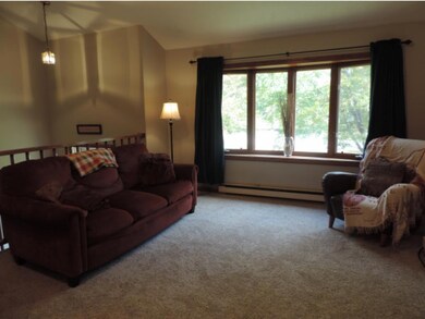 22 Pearson St, Litchfield, NH 03052 - photo 6