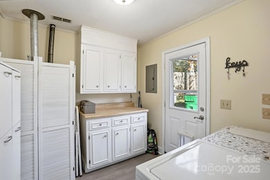 6309 Pineburr Rd, Charlotte, NC 28211 - photo 7