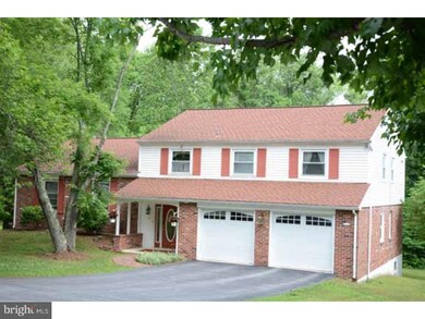 72 S Forge Manor Dr, Phoenixville, PA 19460 - photo 2