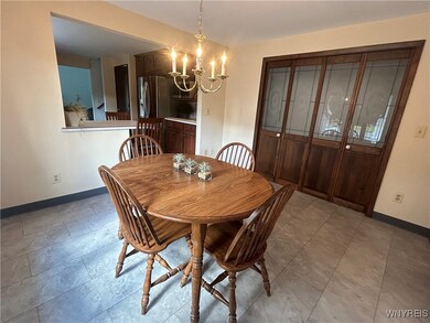 6371 Badger Dr, Lockport, NY 14094 - photo 6