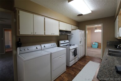 513 Northwest Ave, Ardmore, OK 73401 - photo 7