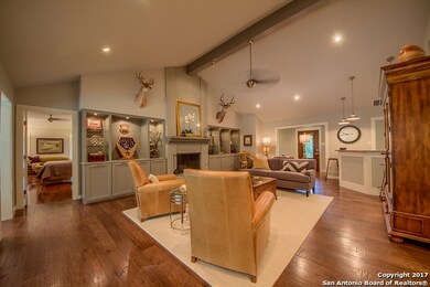 8633 Classic Oaks Ln, San Antonio, TX 78255 - photo 6