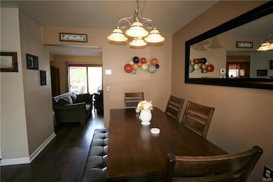 2755 Victoria Ln, Easton, PA 18045 - photo 7