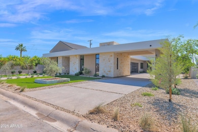 4704 N 40th Place, Phoenix, AZ 85018 - photo 6