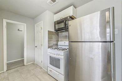 3437 Bacon St, Houston, TX 77021 - photo 6