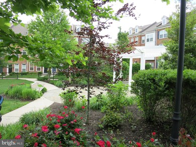 9469 Canonbury Square, Fairfax, VA 22031 - photo 4