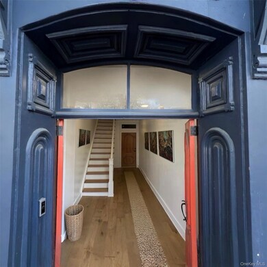 125 Warren St, Hudson, NY 12534 - photo 4