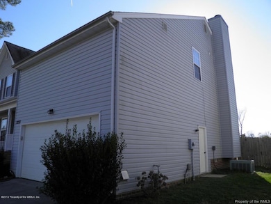 Garage/right