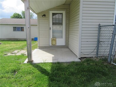 177 Lake St, Xenia, OH 45385 - photo 2