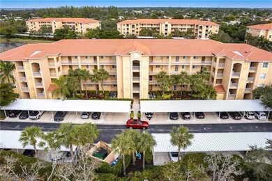 View of apartment building / complex with uncovere