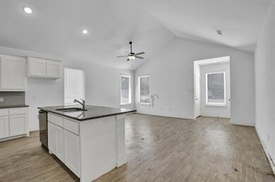 2518 S Fannin Ave unit 2520, Denison, TX 75020 - photo 5