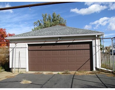 29 Warregan St, Chicopee, MA 01013 - photo 2