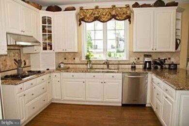 3706 Meadowhill Ct, Phoenix, MD 21131 - photo 7