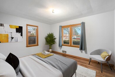 618 N Berwick Blvd, Waukegan, IL 60085 - photo 4