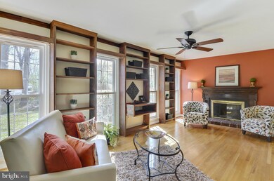 3212 Dominy Ct, Oakton, VA 22124 - photo 6