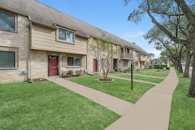 6434 Kentwick Dr unit 24, Houston, TX 77084 - photo 2