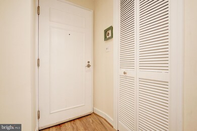1827 Florida Ave NW unit 102, Washington, DC 20009 - photo 4