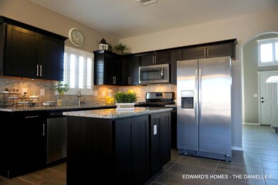 969 Roundhay St, Horizon City, TX 79928 - photo 7