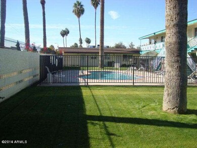 pool8