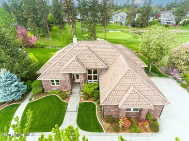 860 N Coles Loop