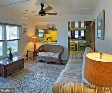 19654 Queen St unit 41, Rehoboth Beach, DE 19971 - photo 2