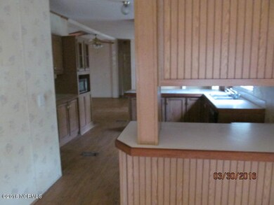 937 Grove Cir NW, Ocean Isle Beach, NC 28469 - photo 6