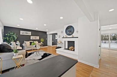 7216 N Mohawk Ave, Glendale, WI 53217 - photo 3