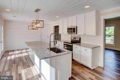 27 Jackson Ave, Round Hill, VA 20141 - photo 6