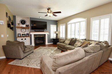 4 Magnolia Way, Ballston Lake, NY 12019 - photo 5