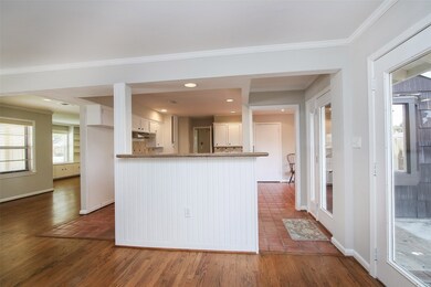 6215 Cindy Ln, Houston, TX 77008 - photo 7