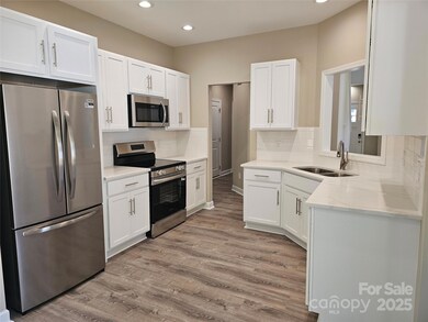 3679 Travertine Dr, Lancaster, SC 29720 - photo 6